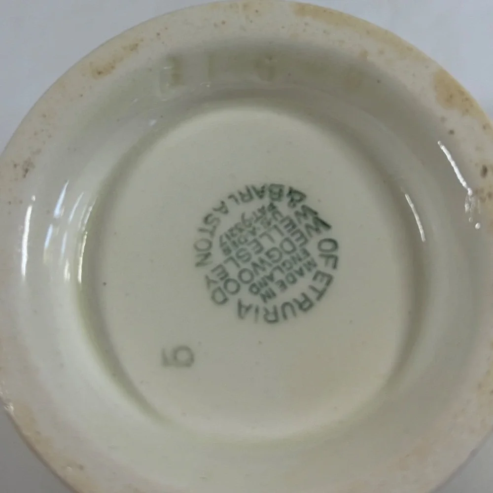1960's Wedgwood Etruria Barlaston Wellesley Creamer, Sugar Bowl & Gravy Boat Set